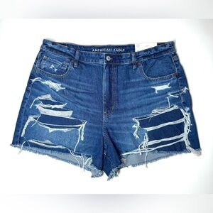 American Eagle Women’s Super High Rise Blue Distressed Mom Jean Shorts Size-18